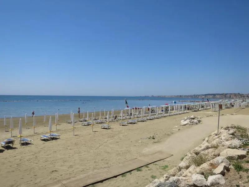 Lucia House Mare Nettuno Daire Dış mekan fotoğraf